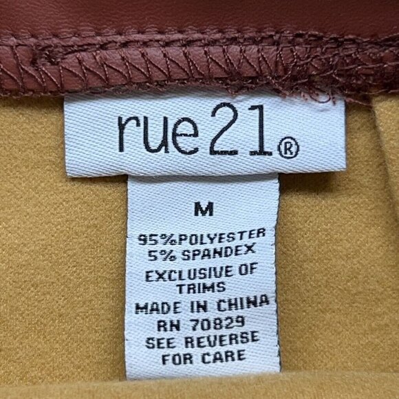 Rue21 Mini Skirt Womens M Brown Faux Leather Slit Stretch Zip Lined New - Picture 4 of 8